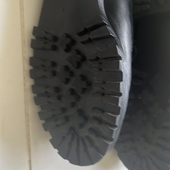 Black Leather Lace up boots with small buckle detailing, 6/6.5 - Picture 7 of 9